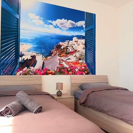Large, 3 Bedroom Apartment In Marsascala Marsaskala Kültér fotó