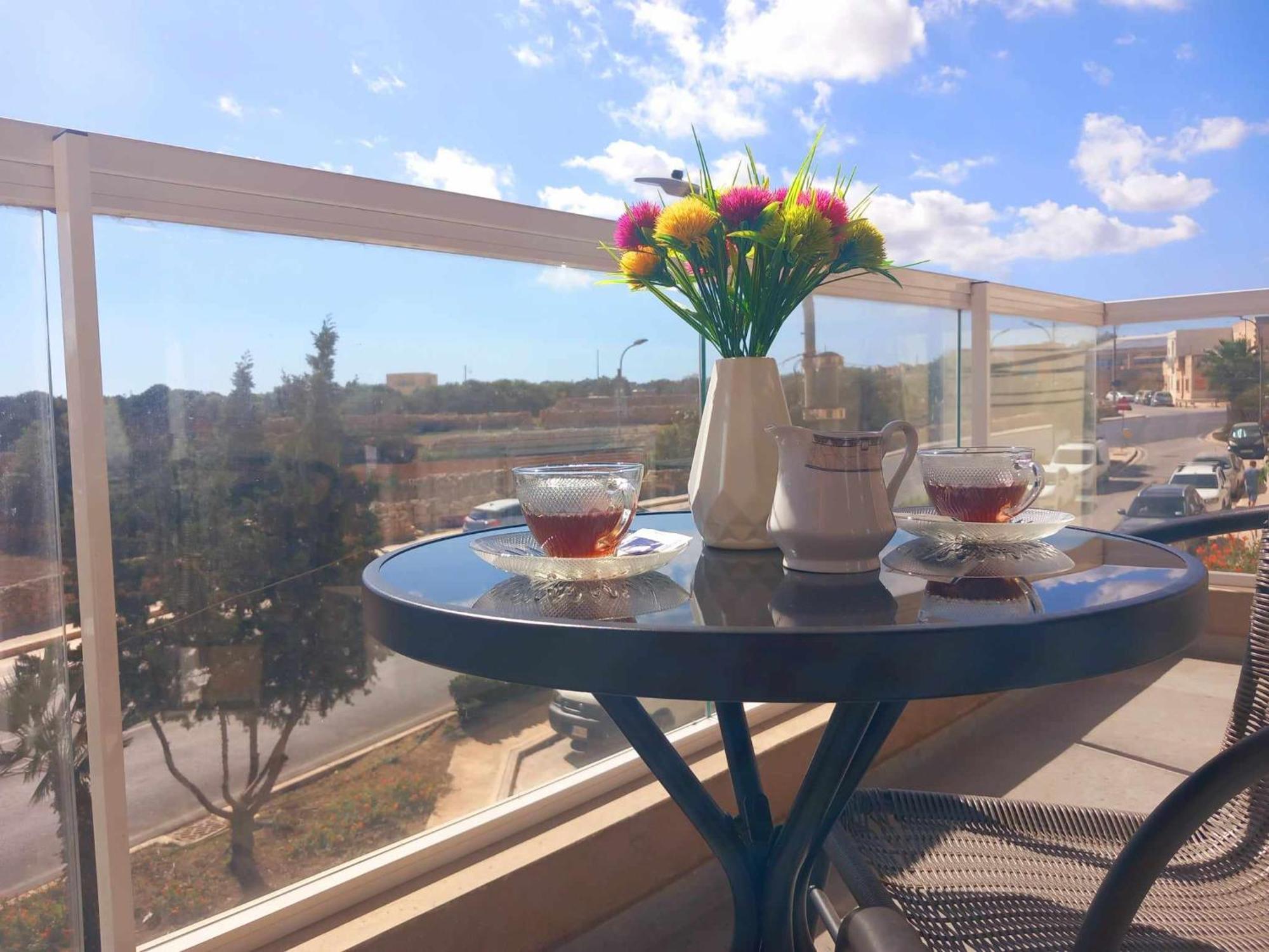 Large, 3 Bedroom Apartment In Marsascala Marsaskala Kültér fotó