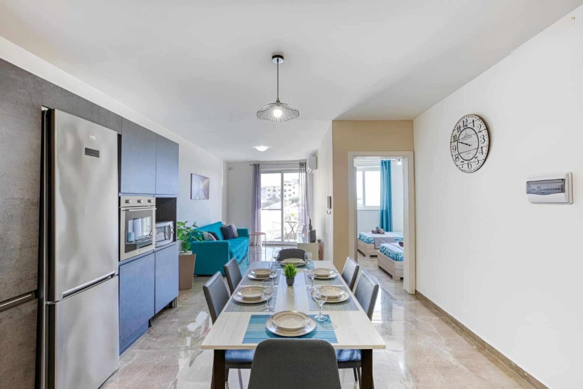 Large, 3 Bedroom Apartment In Marsascala Marsaskala Kültér fotó
